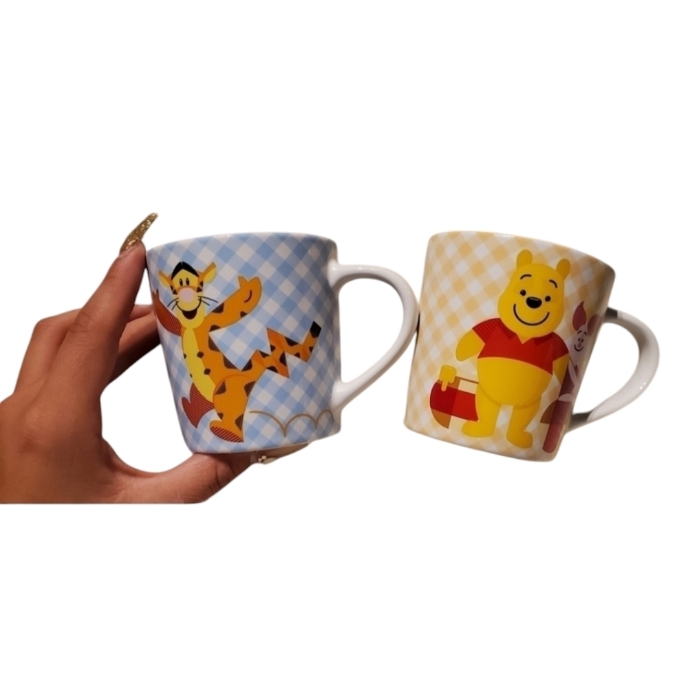 Disney Winnie‎ The Pooh Checkered 8oz. Mugs